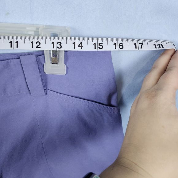 Nike Golf Fit Dry Women’s Purple Shorts Size 8 Flat Front Striped Sides Stretch - Picture 9 of 13